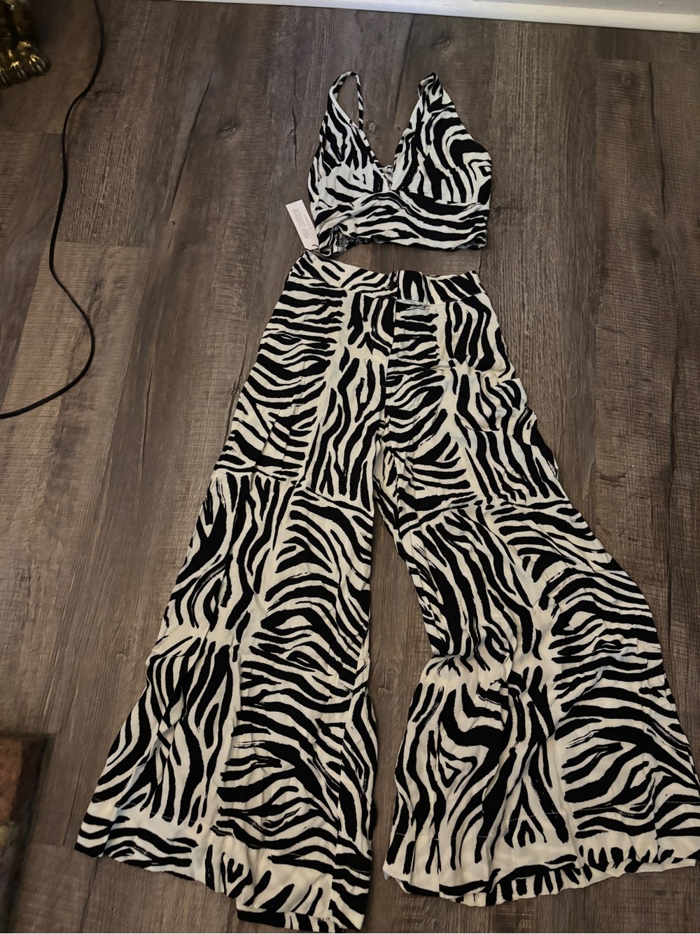 Zebra Print Wide-Leg Pants & Crop Top Set - Black & White